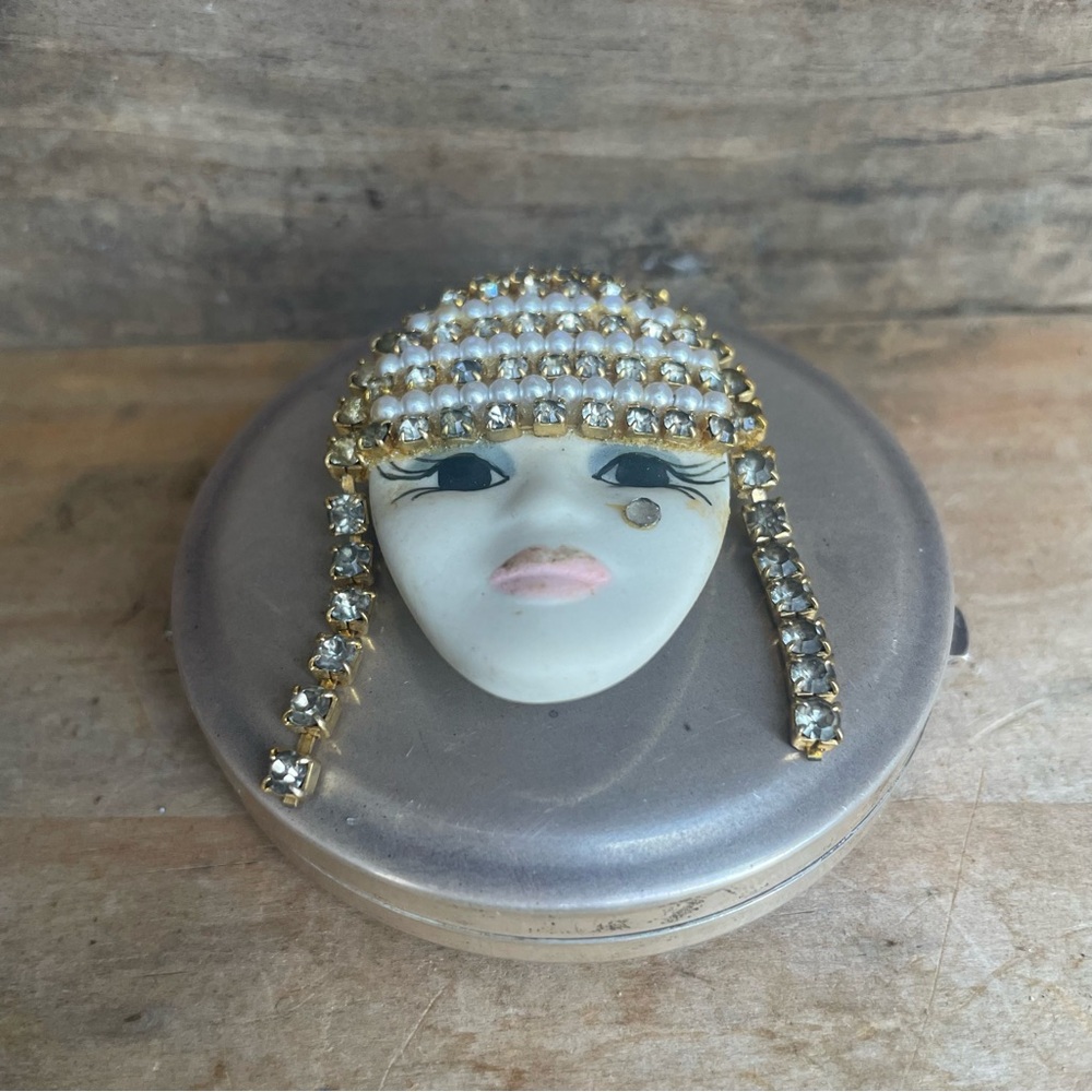 1988 Hand Made Hand Painted Art Deco Jeweled Pendant Pin